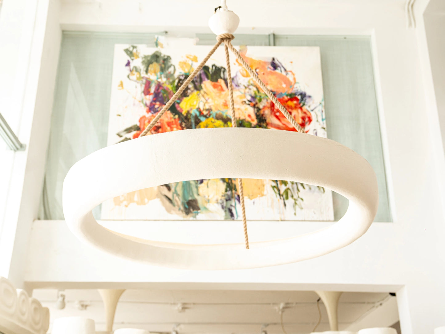 AURA LARGE HANGING LIGHT