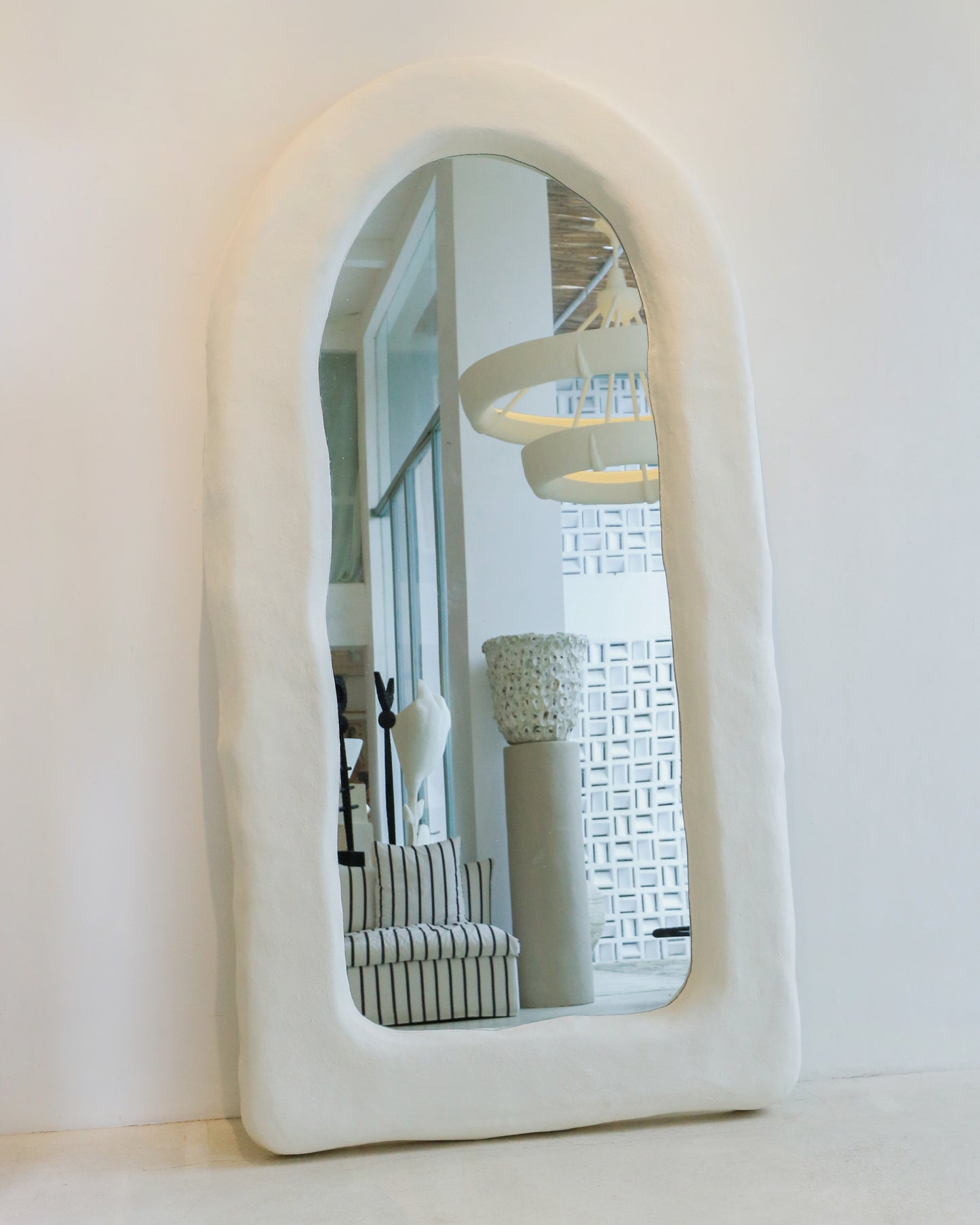 CAP MIRROR
