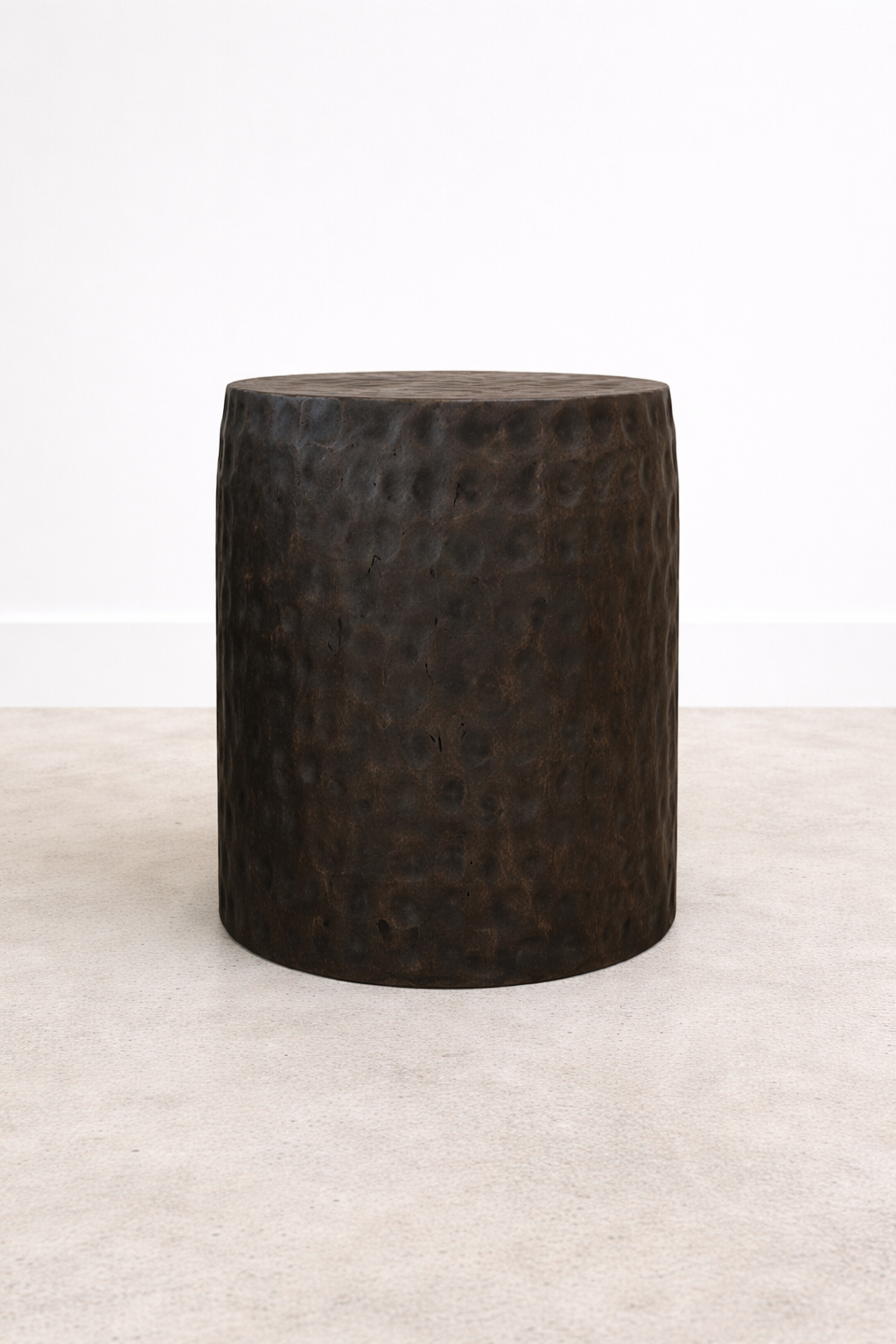 DEE TABLE