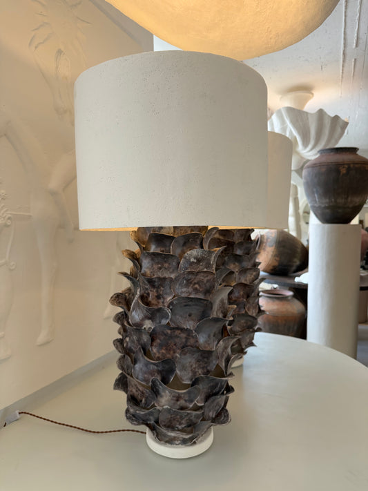 GROTTO TABLE LAMP