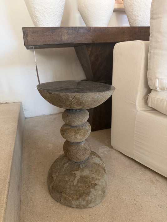 RIVER SIDE TABLE