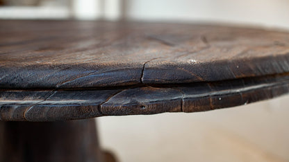 CAPRI TABLE