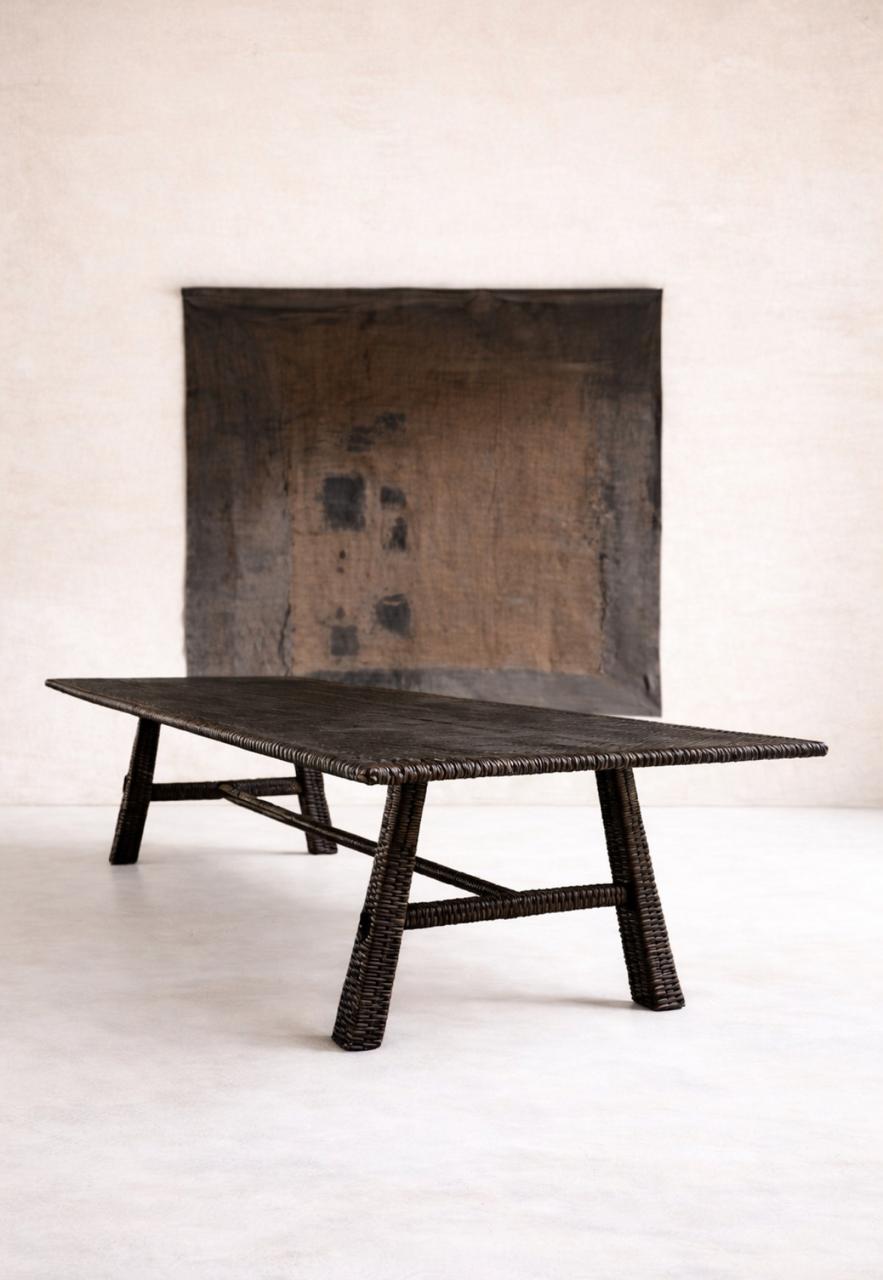 MAUI DINING TABLE