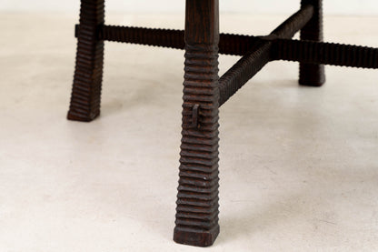 ROUND MAUI DINING TABLE
