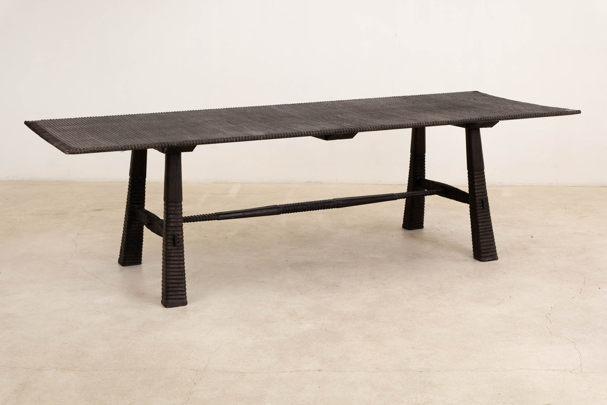 MAUI DINING TABLE