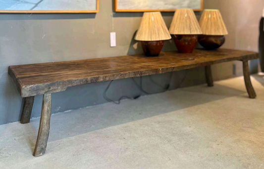 PRIMITIF TABLE TAPERED LEG
