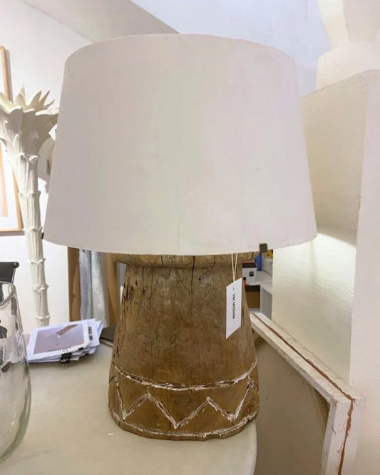 AXEL TABLE LAMP