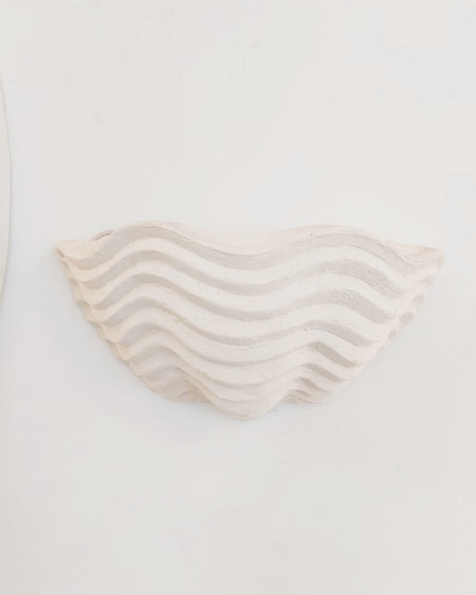 CLAM WALL LIGHT