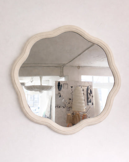 FLORA MIRROR