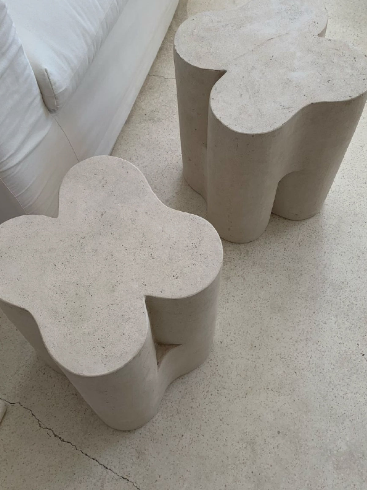 FLORA SIDE TABLE