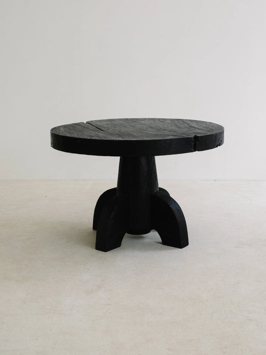 LUCCA CENTER TABLE