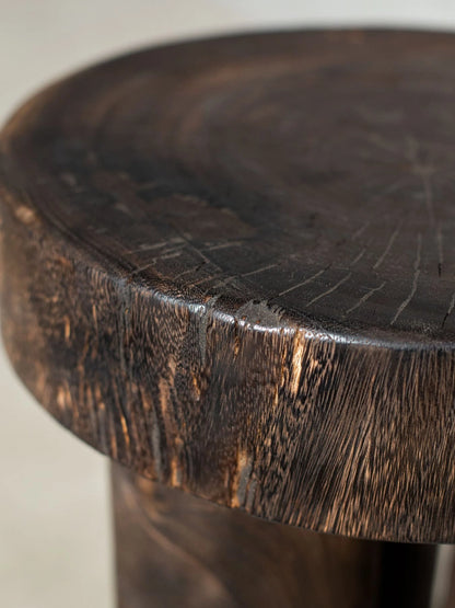 UMA SIDE TABLE