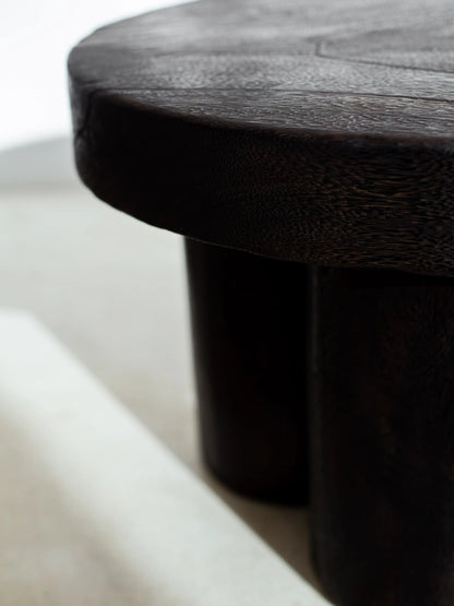 UMA SIDE TABLE