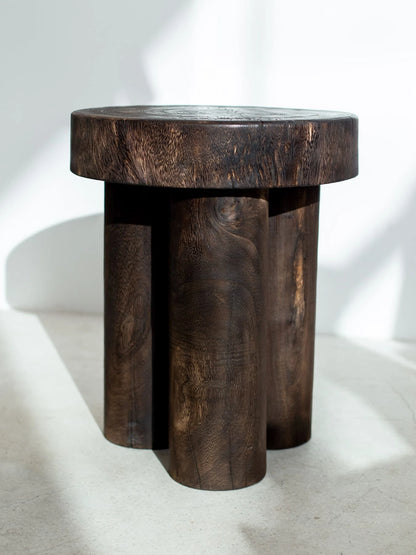 UMA SIDE TABLE
