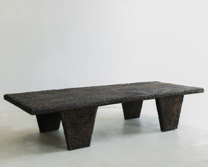 VALE COFFEE TABLE
